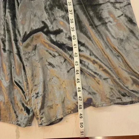 NWT Anthropologie x Maeve Crushed Velvet Wide Leg Jumpsuit Purple Size Small - Picture 8 of 9